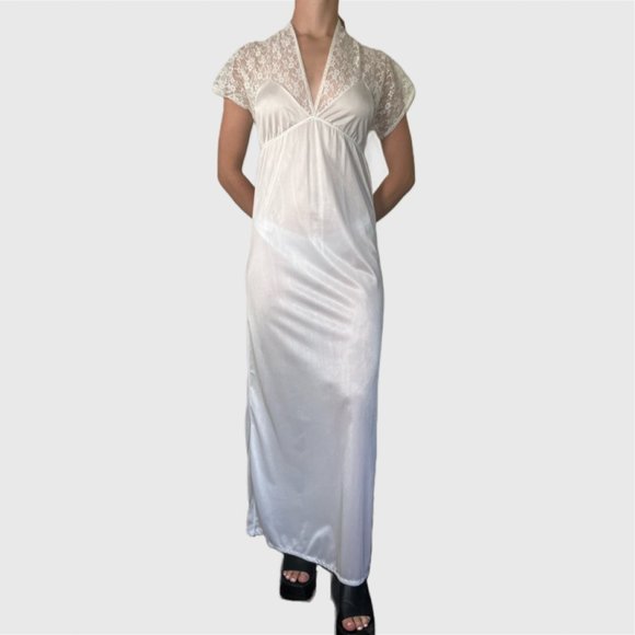 Vintage 80s White Slip, 1980s Lace Nightgown Dress - Picture 3 of 10